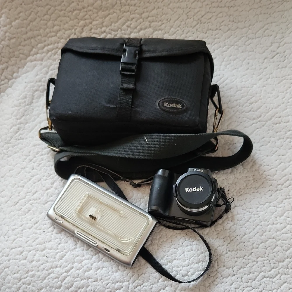Kodak Schneider Kreuznach Image Stabilizer Camera Retro Y2K 90's